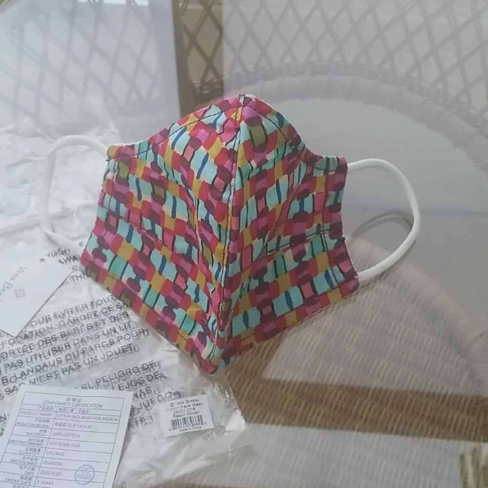 Vera Bradley Face Mask in resort woven